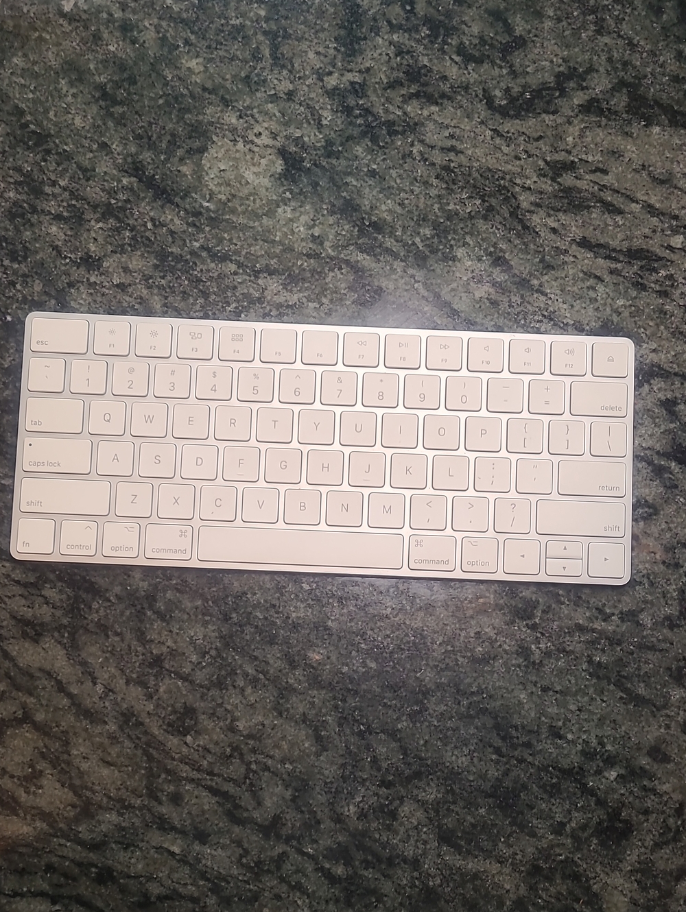 Apple White Wireless Keyboard